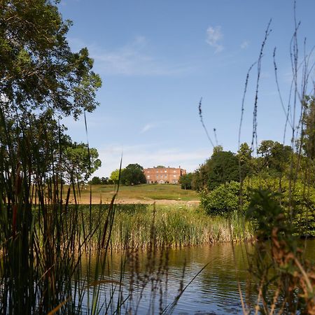 The Grove Hotel Chandler's Cross Bagian luar foto